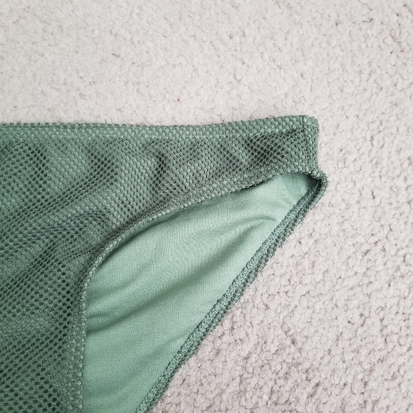 No Boundaries Bikini Bottom - Picture 14 of 15